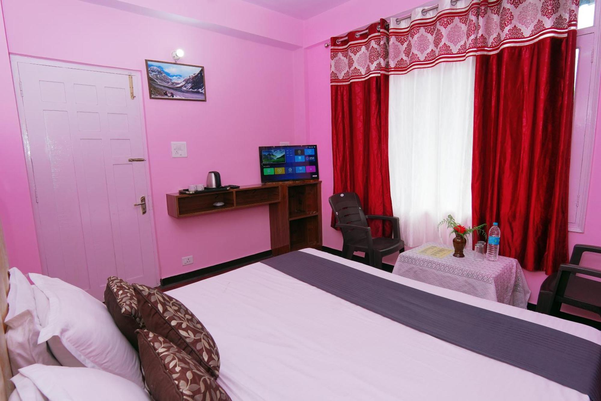 Shimla Hills Apartments 2Bhk Εξωτερικό φωτογραφία